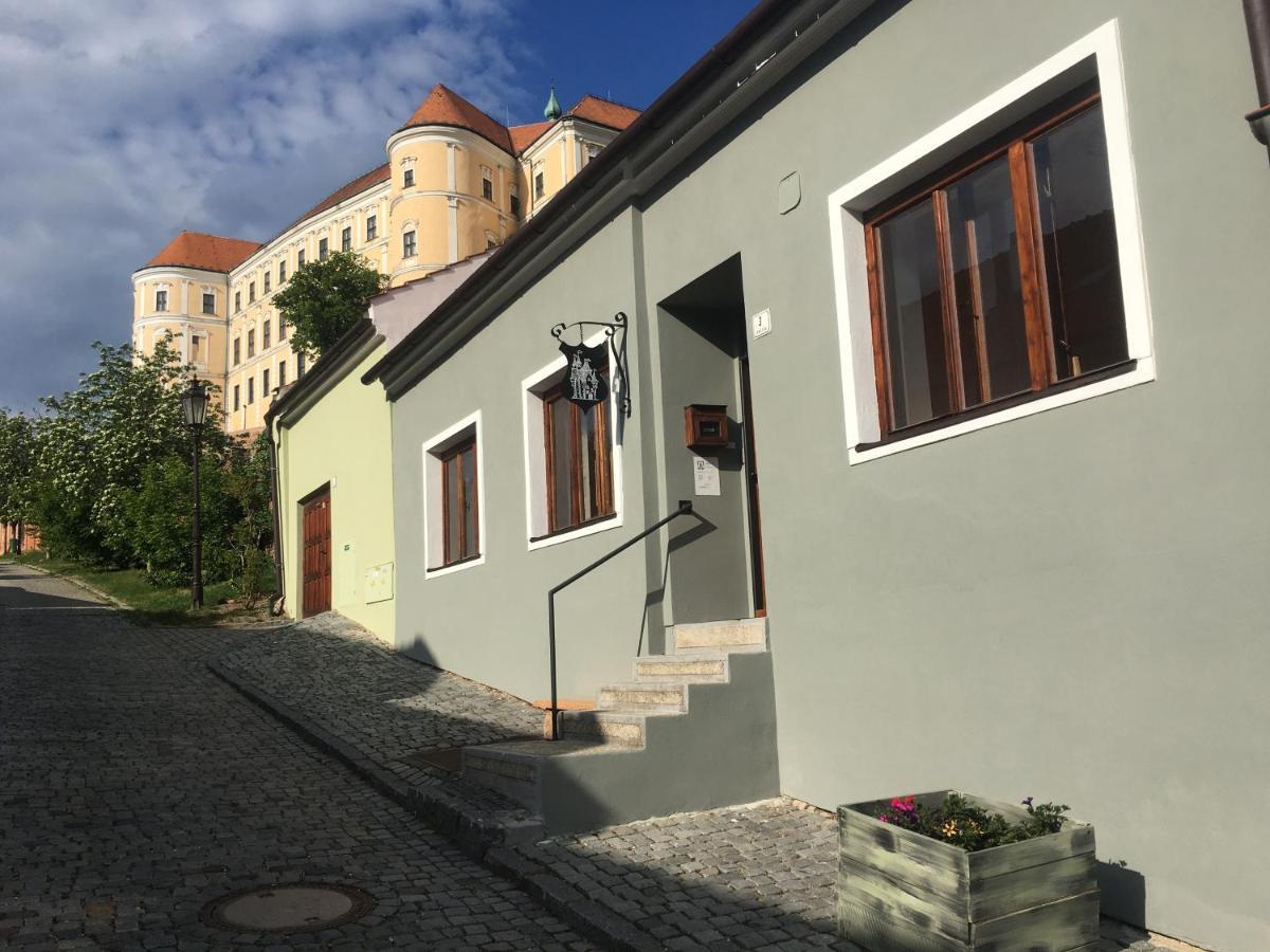 Castle-Wall-Inn Mikulov Eksteriør bilde